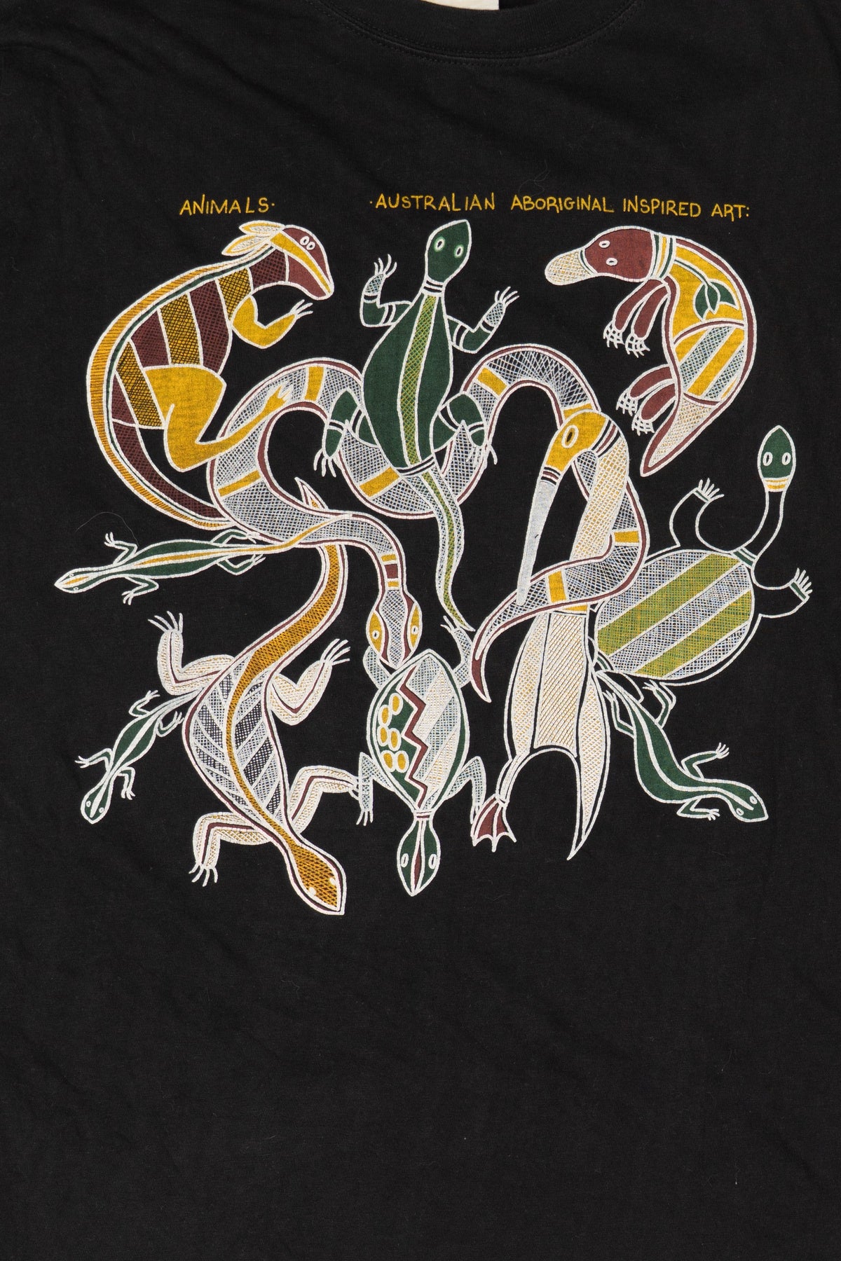 Vintage Australian Aboriginal Inspired Art Animals T-Shirt (1990s)