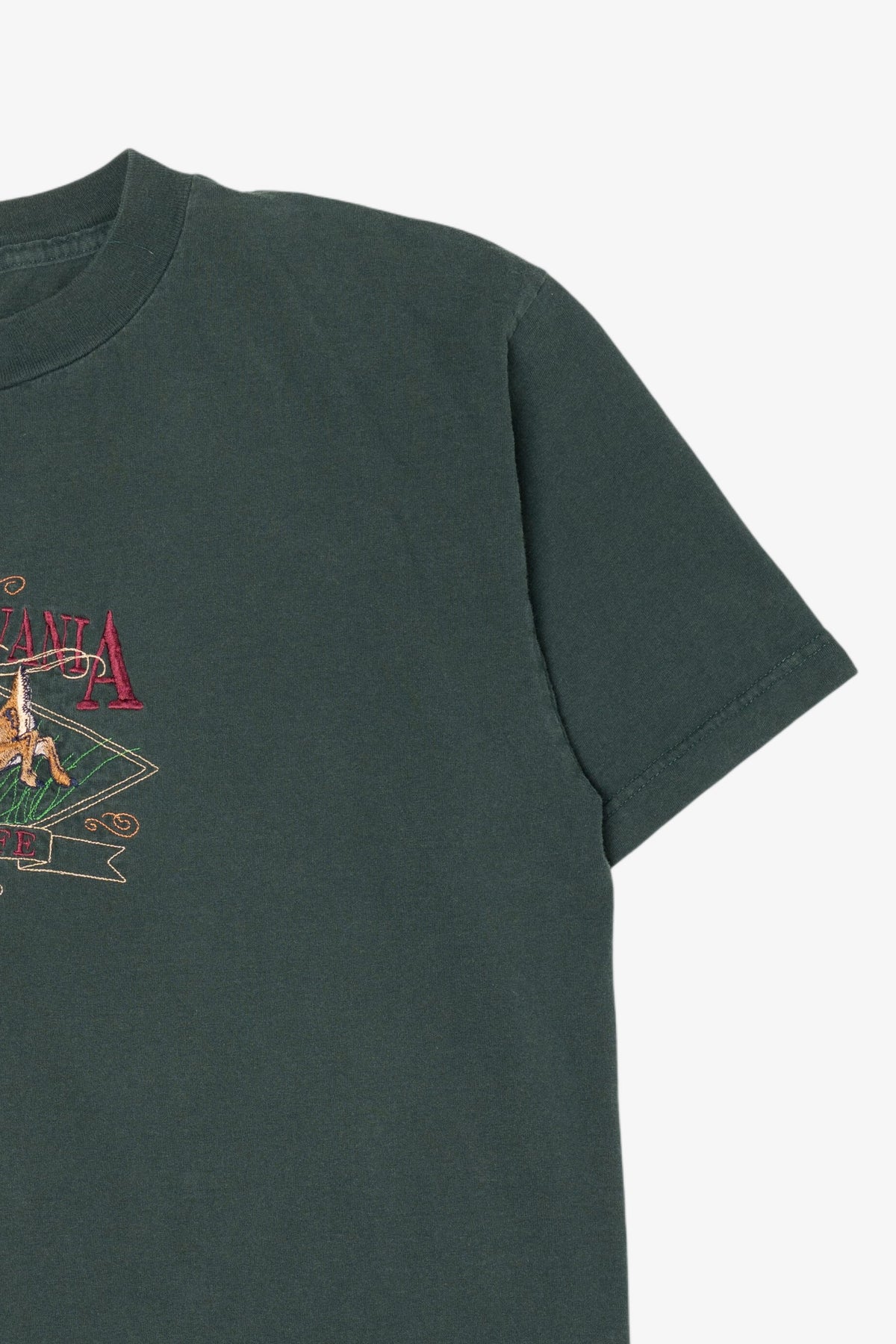 Vintage Embroidered Pennsylvania Wildlife Deer T-Shirt (1990s)