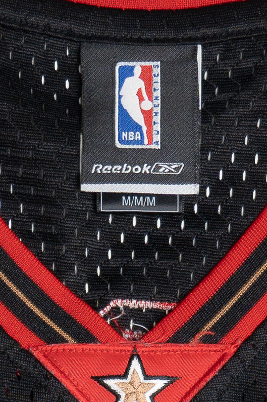 Vintage Sixers 76ers Allen Iverson 3 Stitched Reebok Basketball Jersey (2000s)