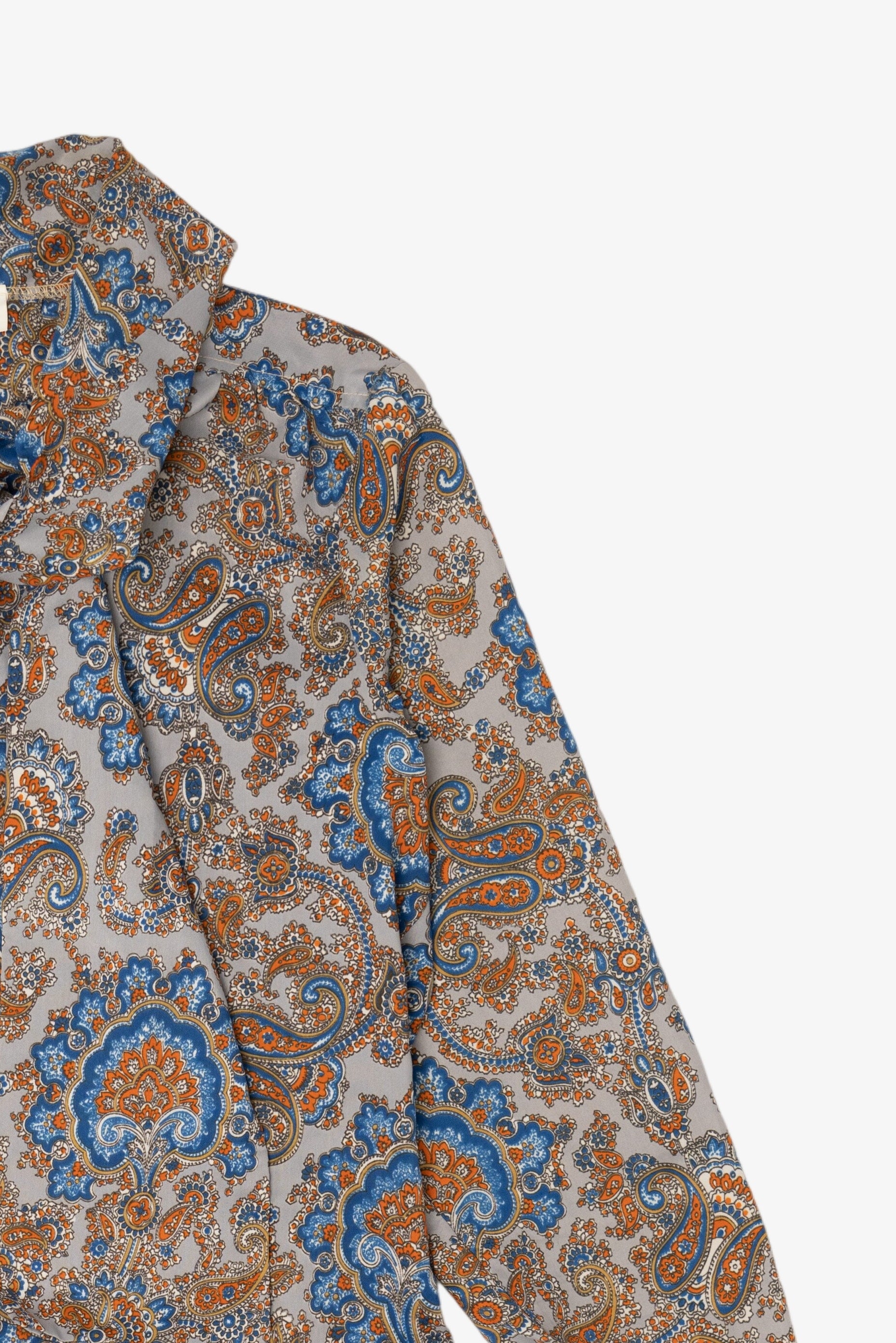 Vintage Queen Casuals Paisley Pattern Pussycat Bow Blouse (1970s)