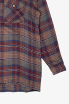 Vintage Van Heusen Plaid Winterweights Button Up Flannel Shirt (1990s)