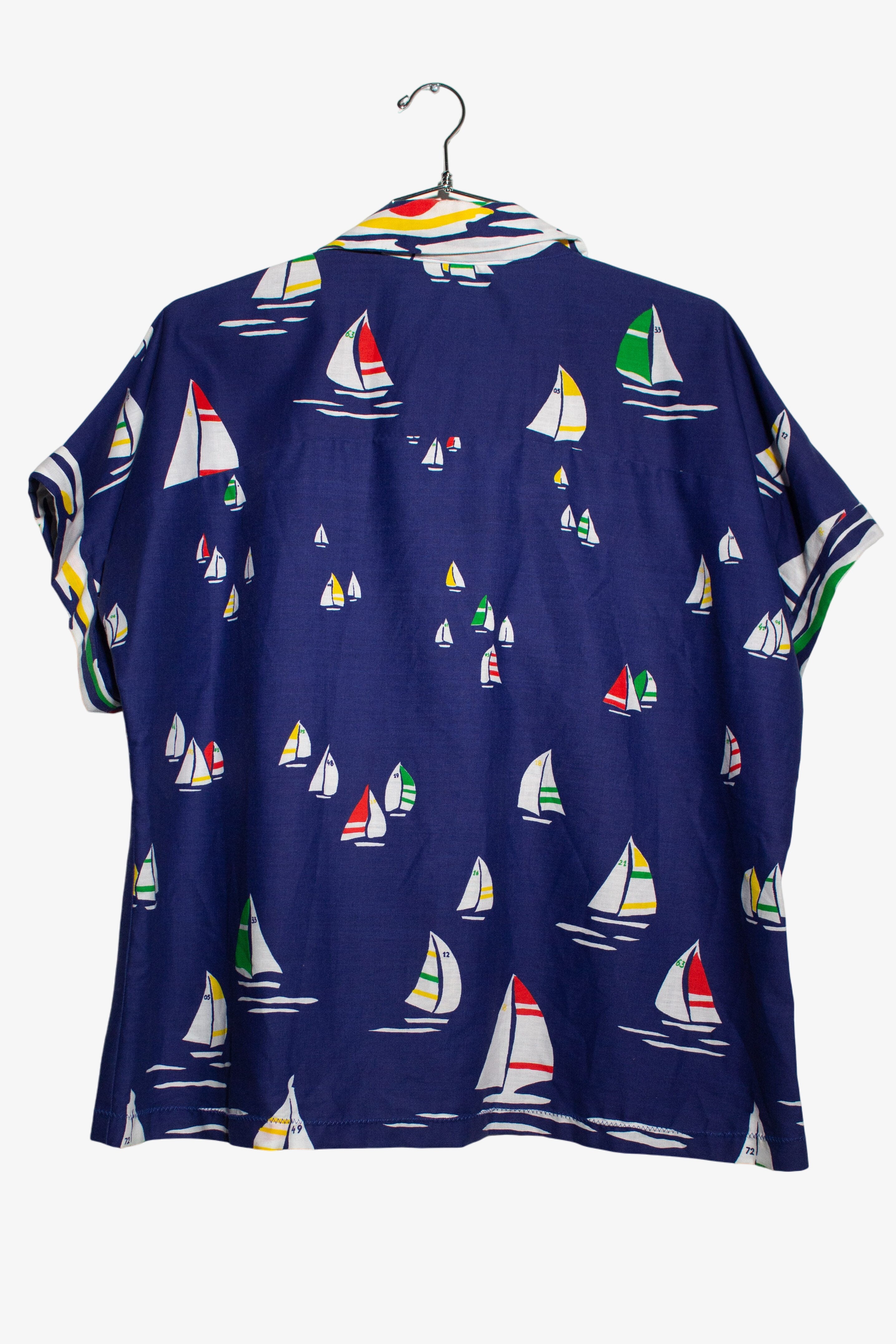 Vintage Oversized Sailboats Button Up Shirt (1980s)