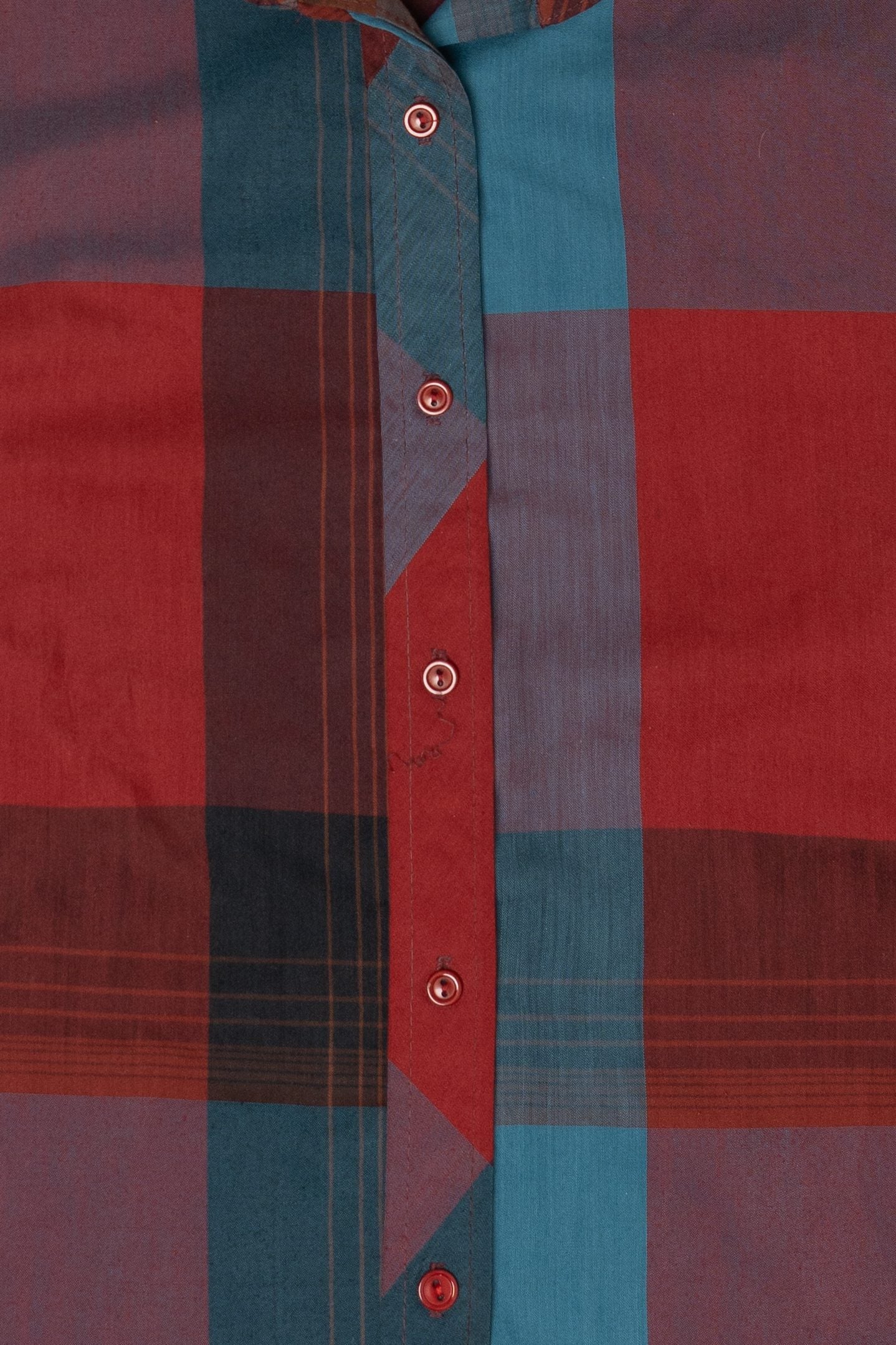 Vintage Red/Blue Topics Plaid Button Up Shirt (1990s)