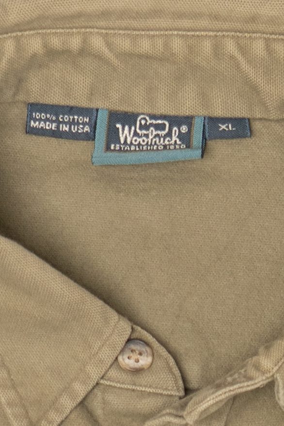 Vintage Khaki Woolrich Button Up Shirt (1990s)