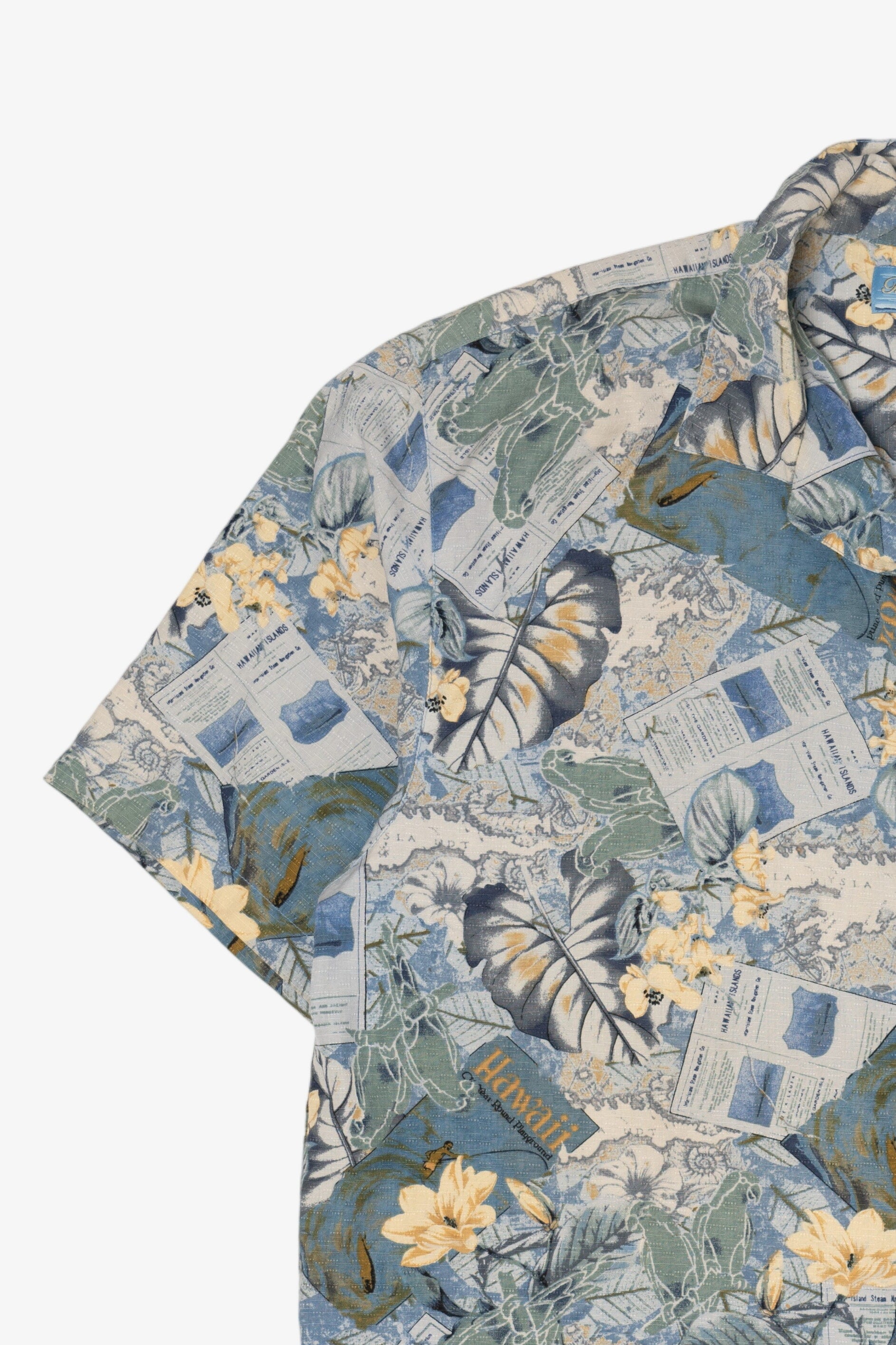 Blue Bermuda Bay Hawaiian Button Up Shirt (2000s)