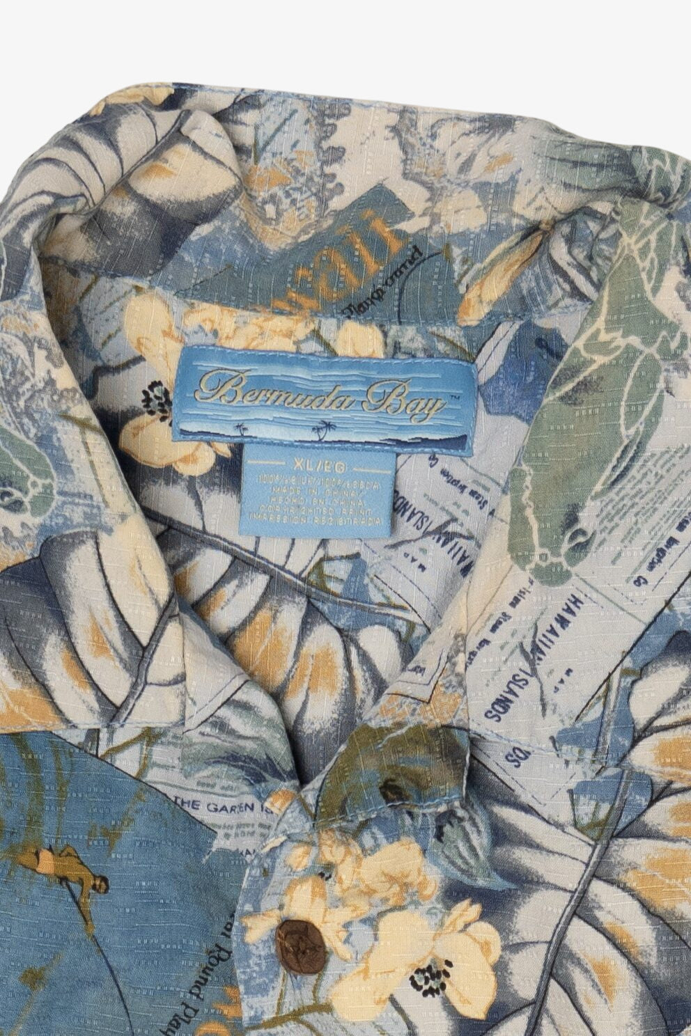Blue Bermuda Bay Hawaiian Button Up Shirt (2000s)