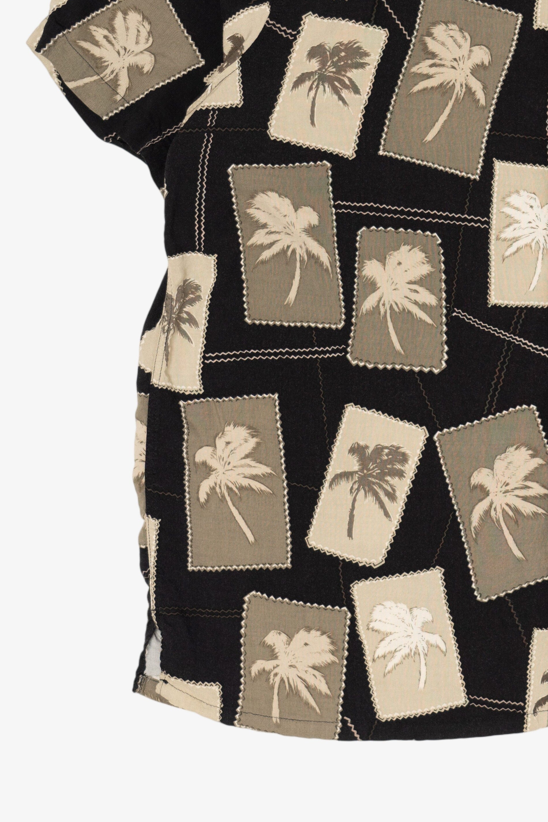 Vintage Croft & Barrow Palm Tree Hawaiian Button Up Shirt (2000s)