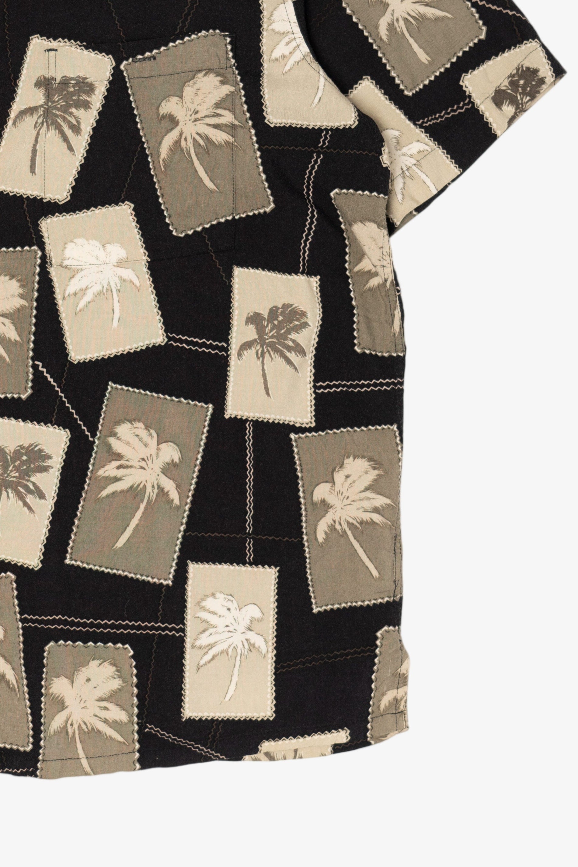 Vintage Croft & Barrow Palm Tree Hawaiian Button Up Shirt (2000s)