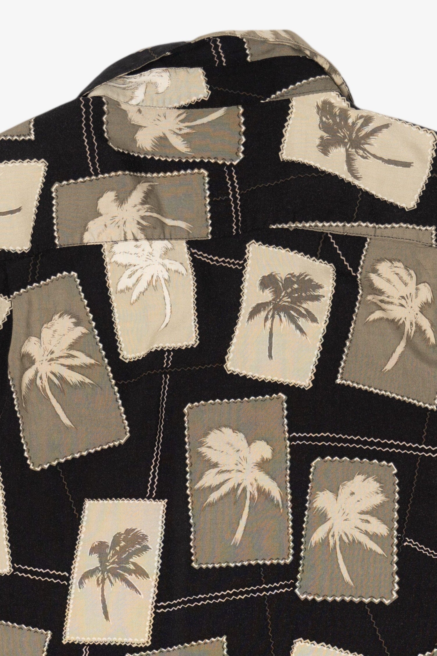 Vintage Croft & Barrow Palm Tree Hawaiian Button Up Shirt (2000s)
