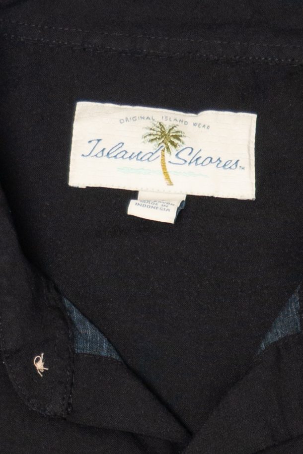 Black Island Shares Hawaiian Button Up Shirt (2000s)