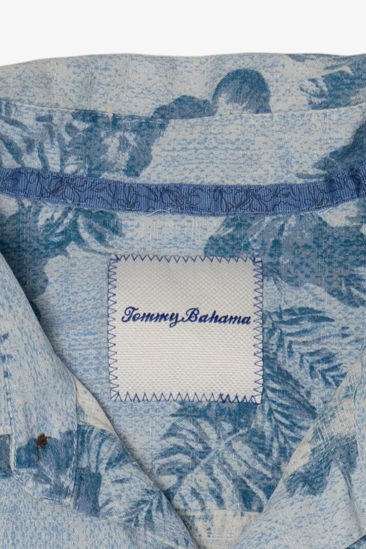 Vintage Blue Tommy Bahama Silk Hawaiian Button Up Shirt (2000s)