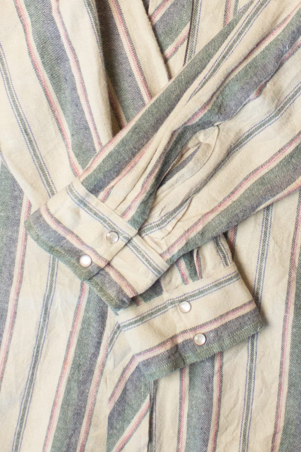 Vintage Wrangler Striped Pearl Snap Button Up (1990s)