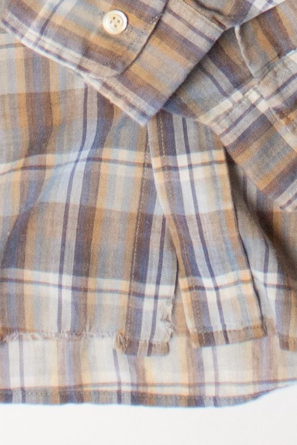 Vintage Plaid Levi's Button Up Shirt (1980s)