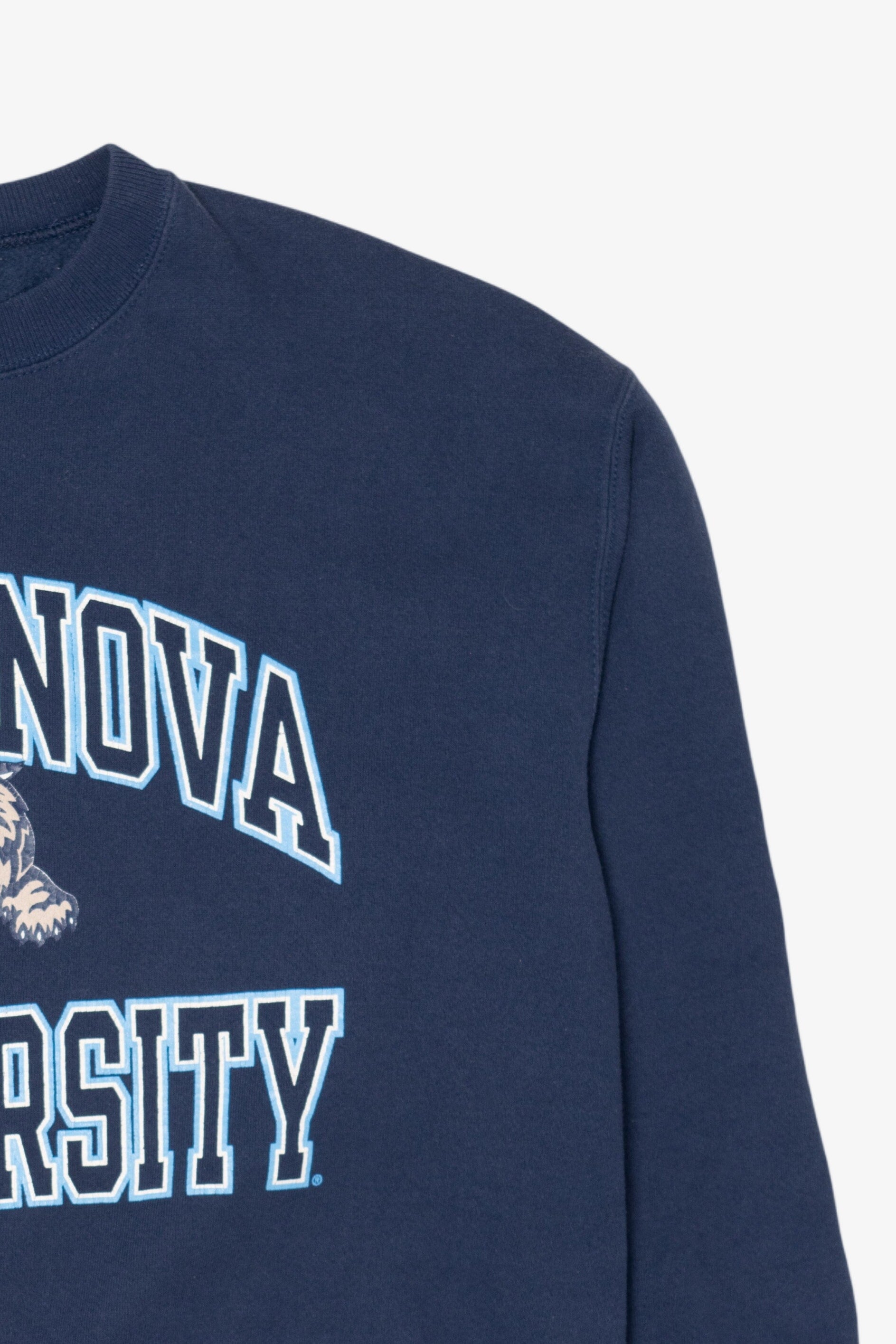 Vintage Navy Blue Villanova University Wildcat Sweatshirt (1990s)