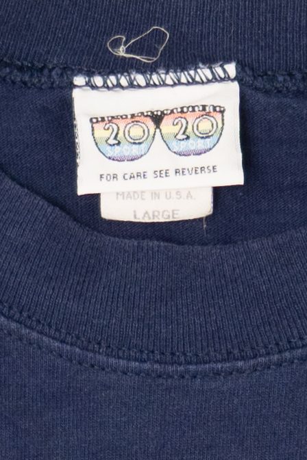 Vintage Navy Blue Notre Dame Fighting Irish T-Shirt (1990s)