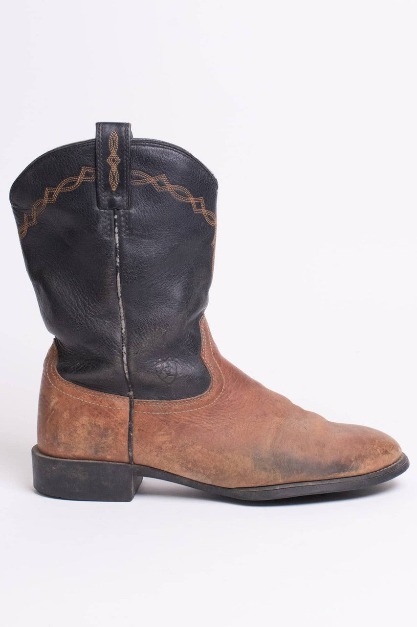Two Toned Ariat Roper Boots (10.5 EE)