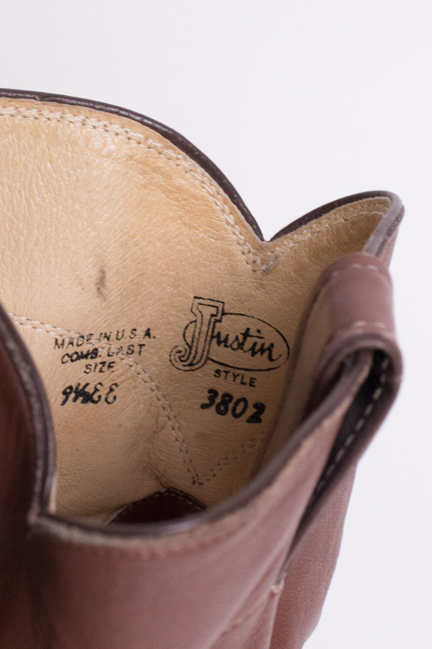 Burgundy Leather Justin Boots (9.5 EE)