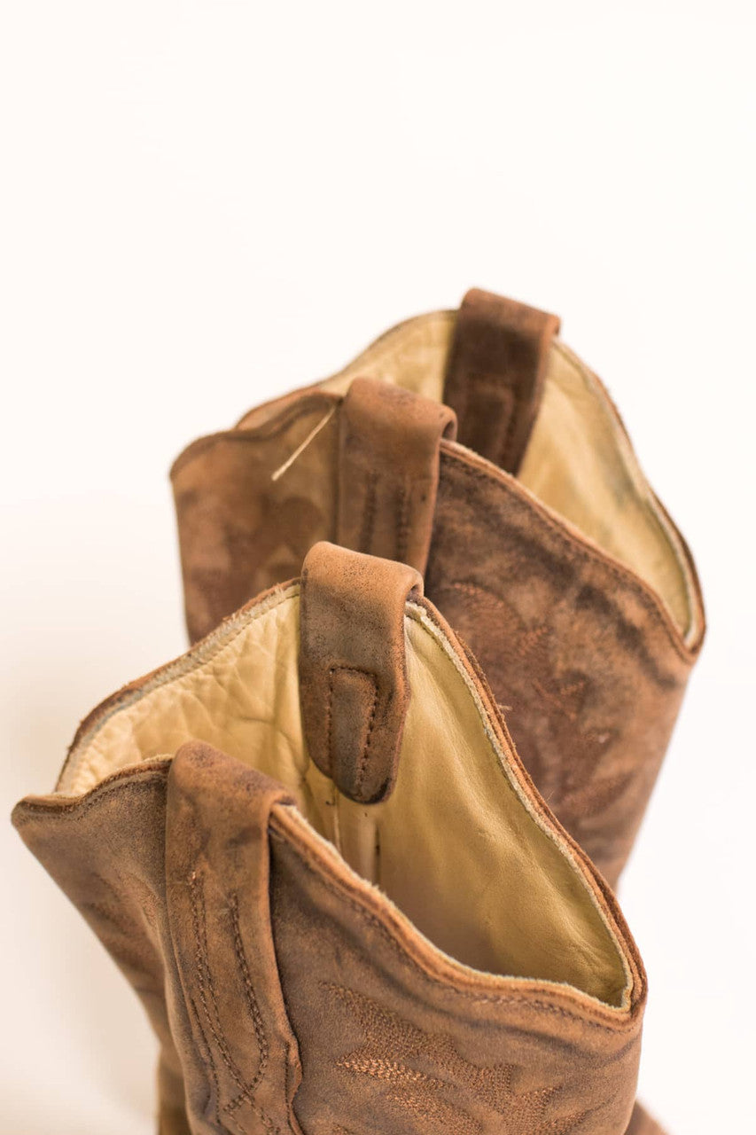 Vintage Corral Cowboy Boot (7.5 B)