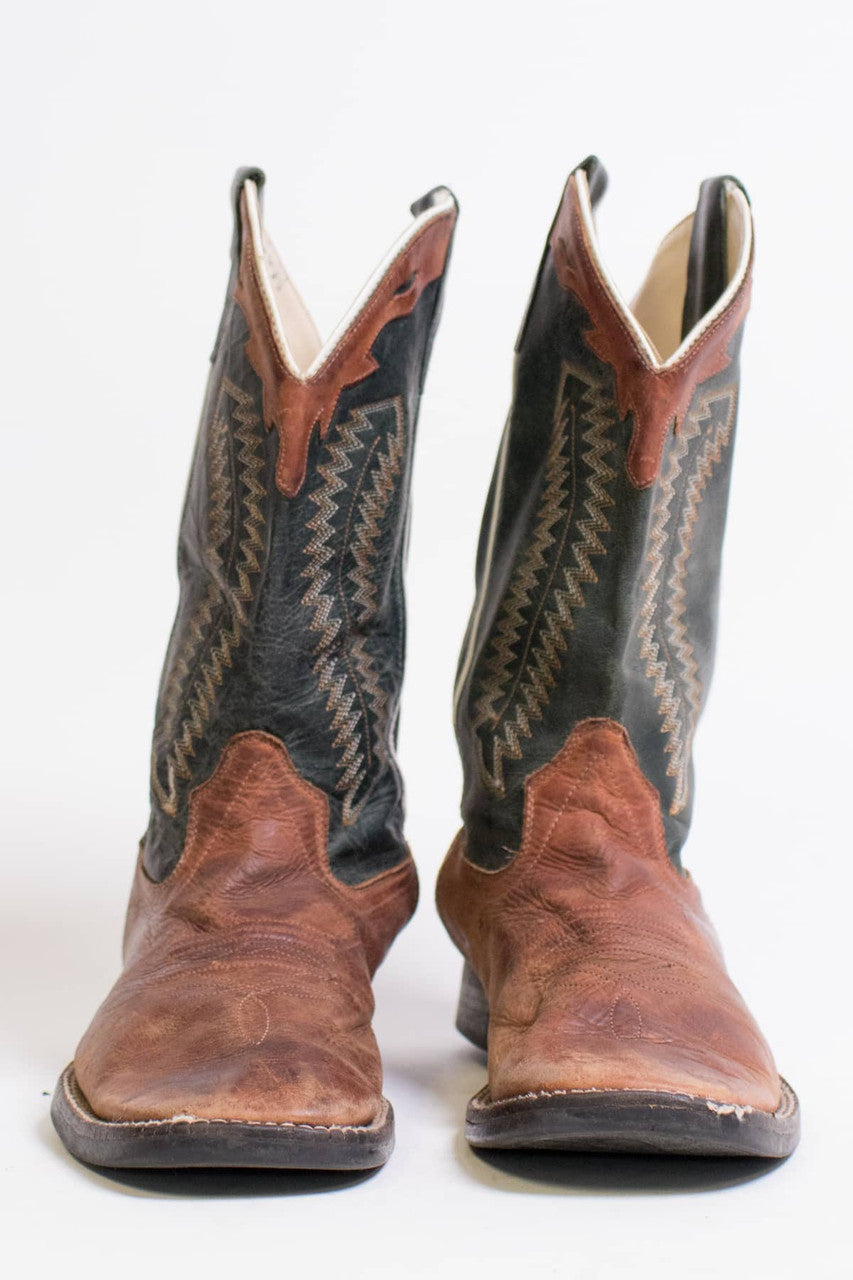 Vintage Old West Cowboy Boot (9.5 D)