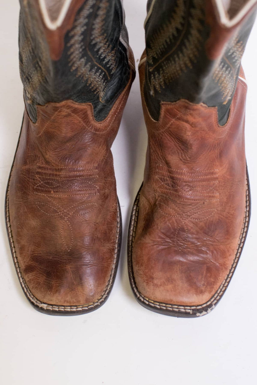 Vintage Old West Cowboy Boot (9.5 D)