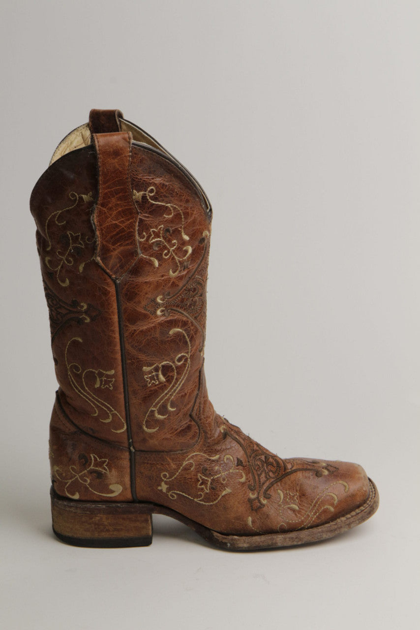 Women's 6 M Circle G Cowgirl Boots