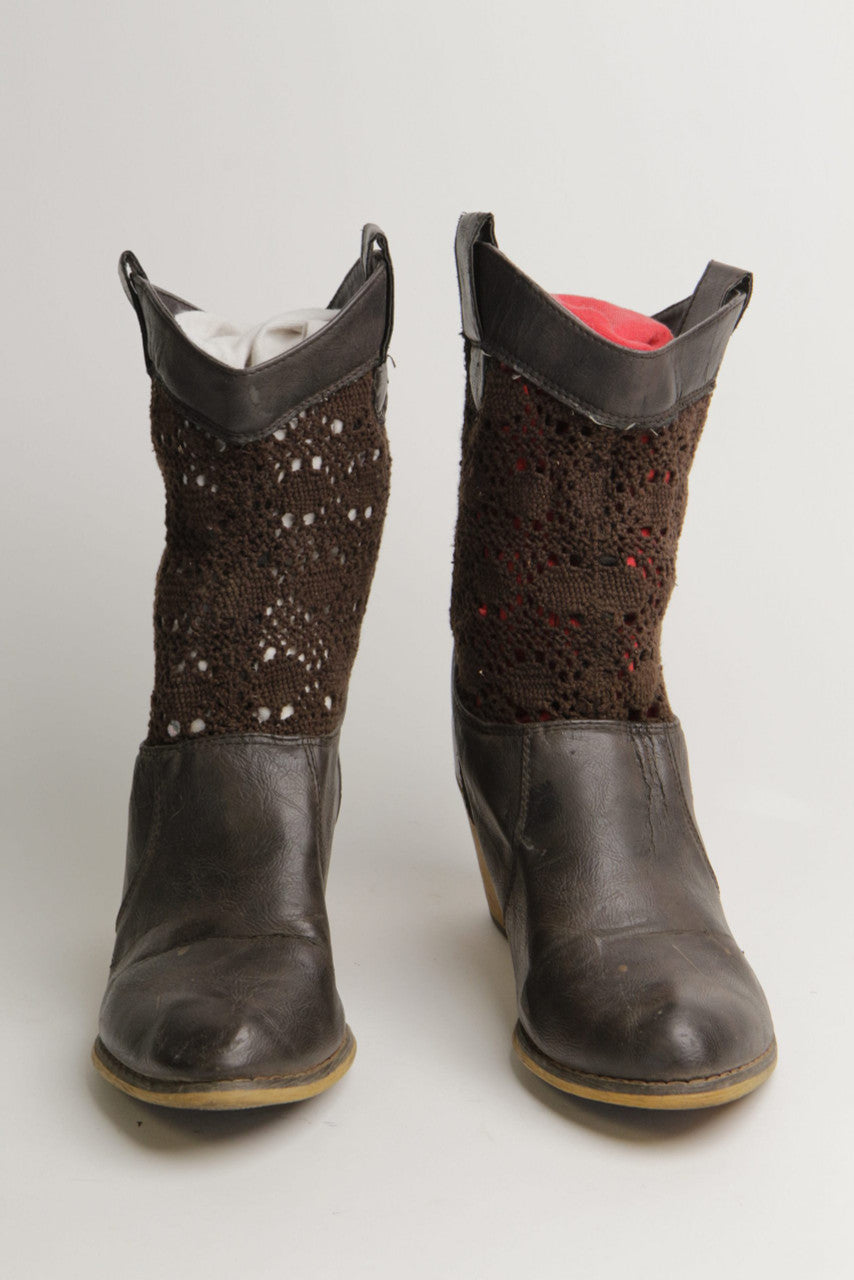 Vanity Size 8 Women's Cowgirl Boots