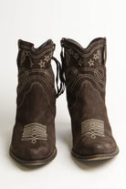 Women's B6 8M Cowgirl Boots