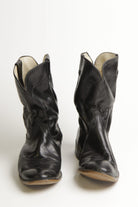 Laredo 9 EE Cowboy Boots