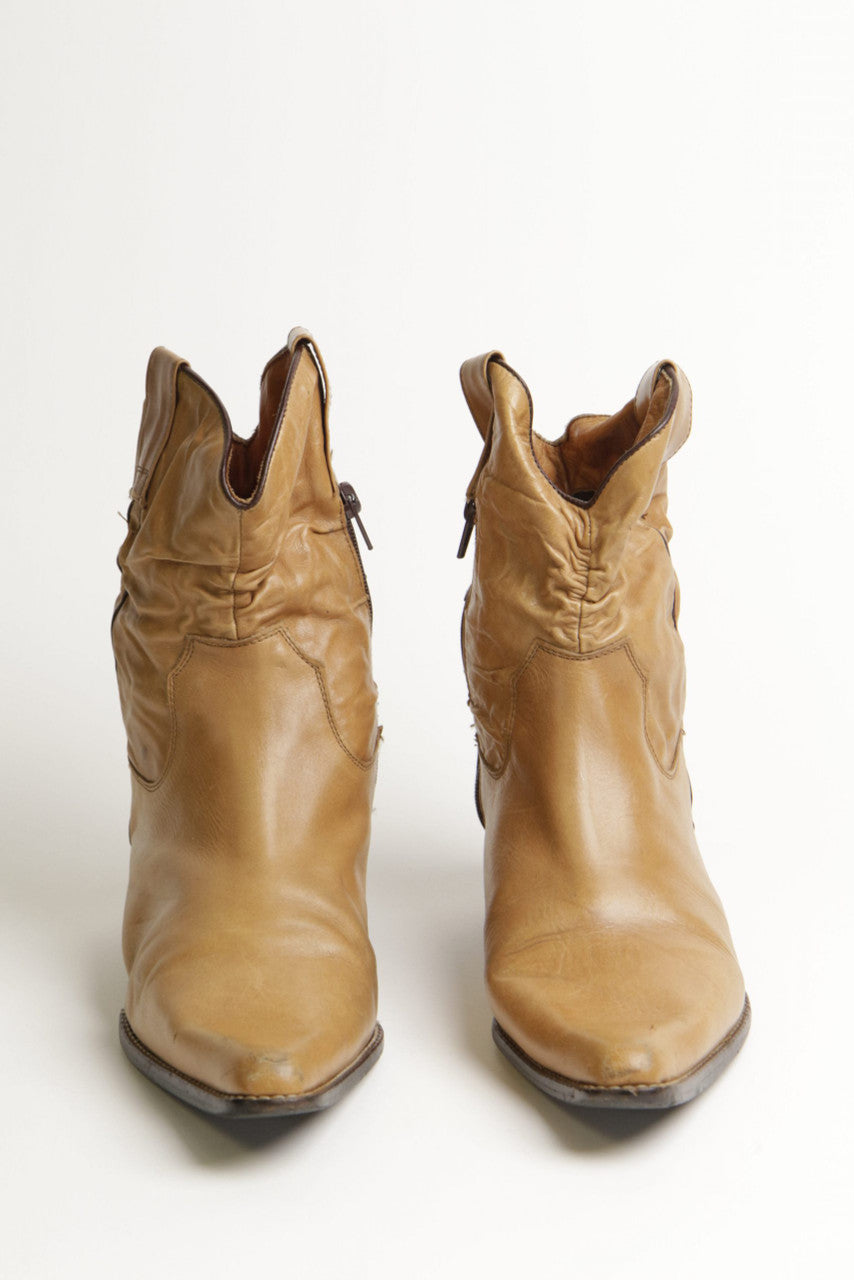 Women's 7.5 Cowgirl Boots