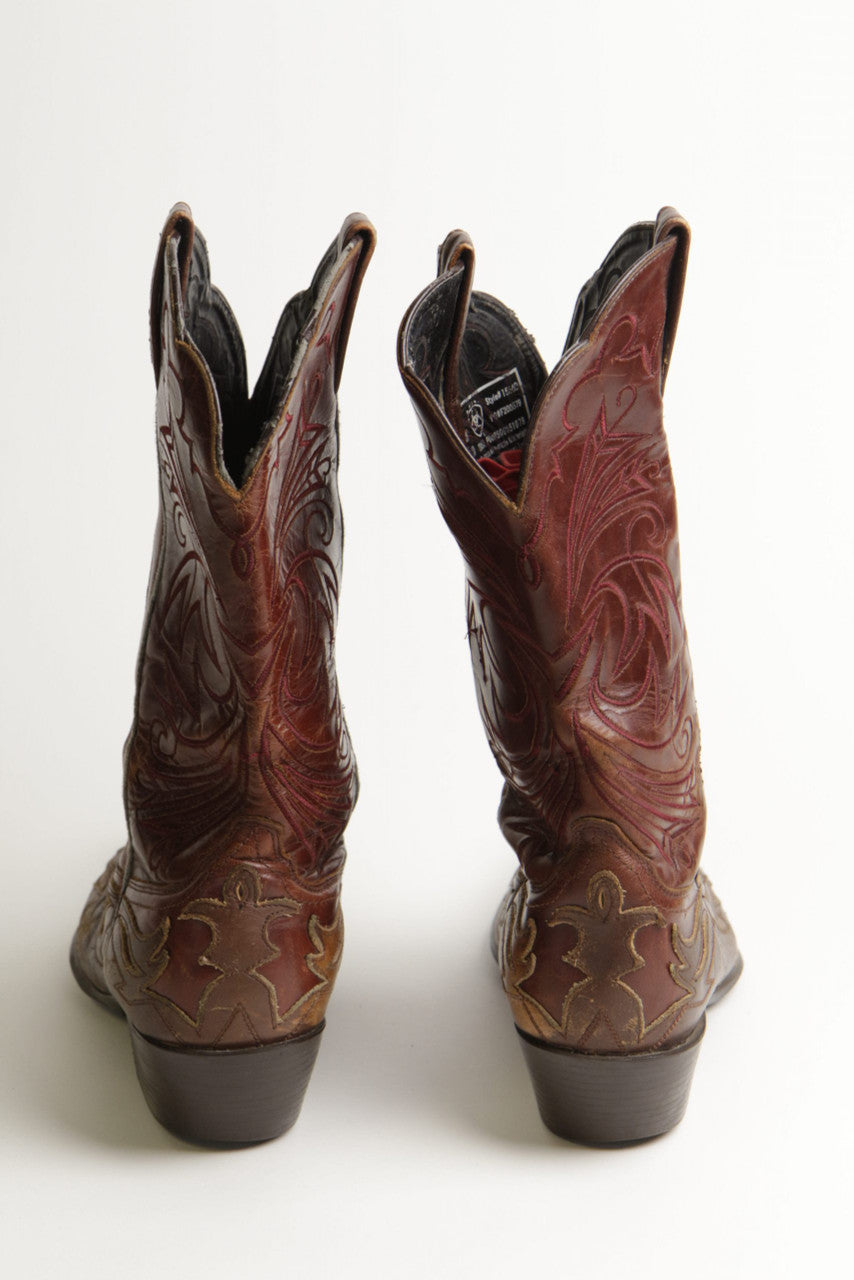 Men's 9B Ariat Cowboy Boots