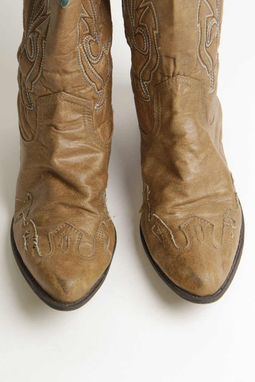 Women's 8.5 Coconuts Cowgirl Boots