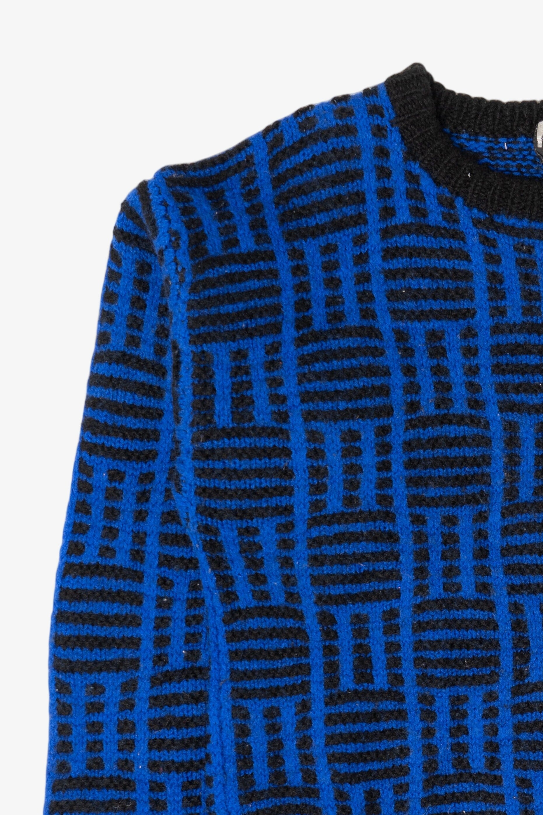 Vintage Hand Knit Blue Mid Town Texture Knit Sweater (1980s)