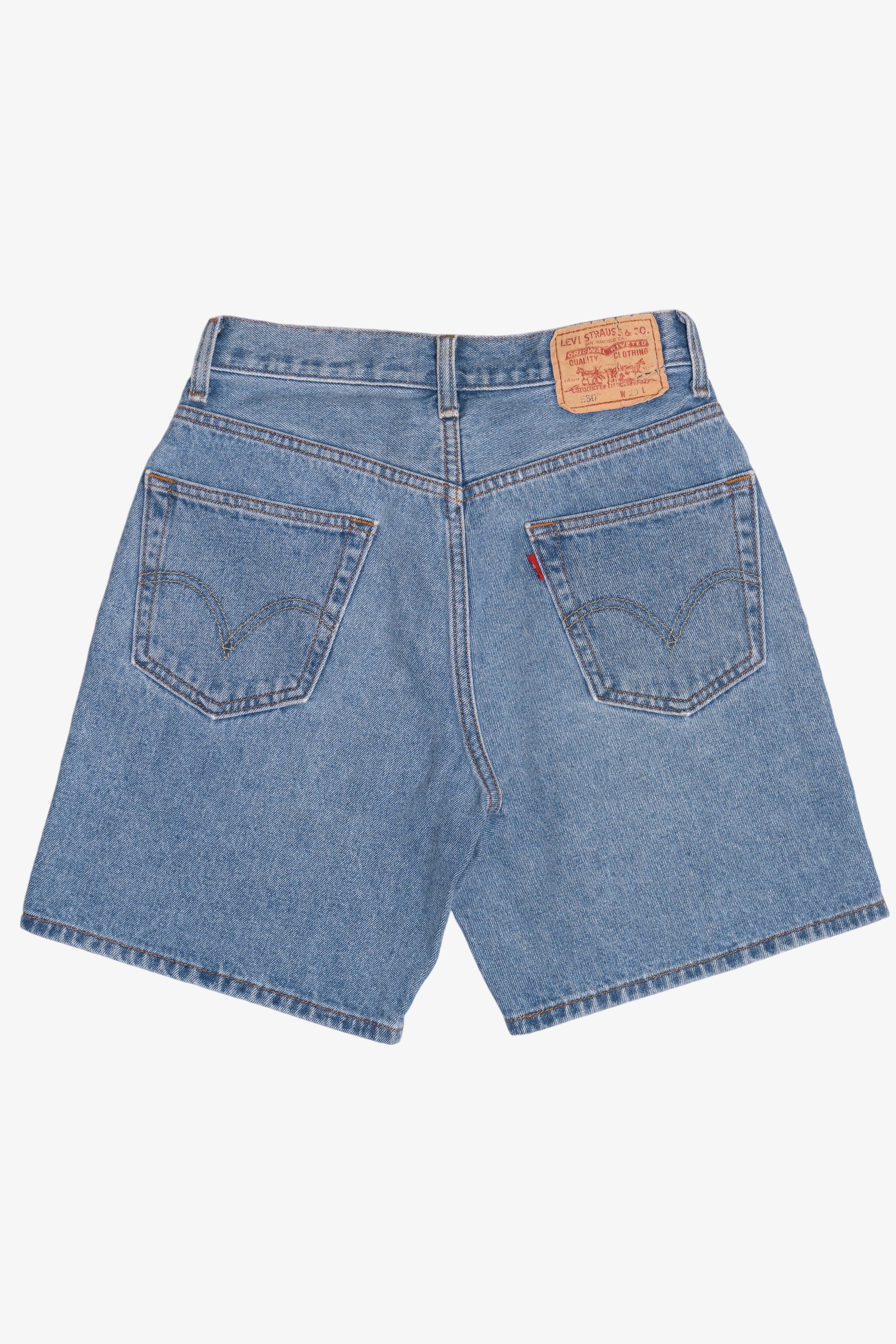 Vintage Levi's 550 Relaxed Fit Denim Jorts (2000s)