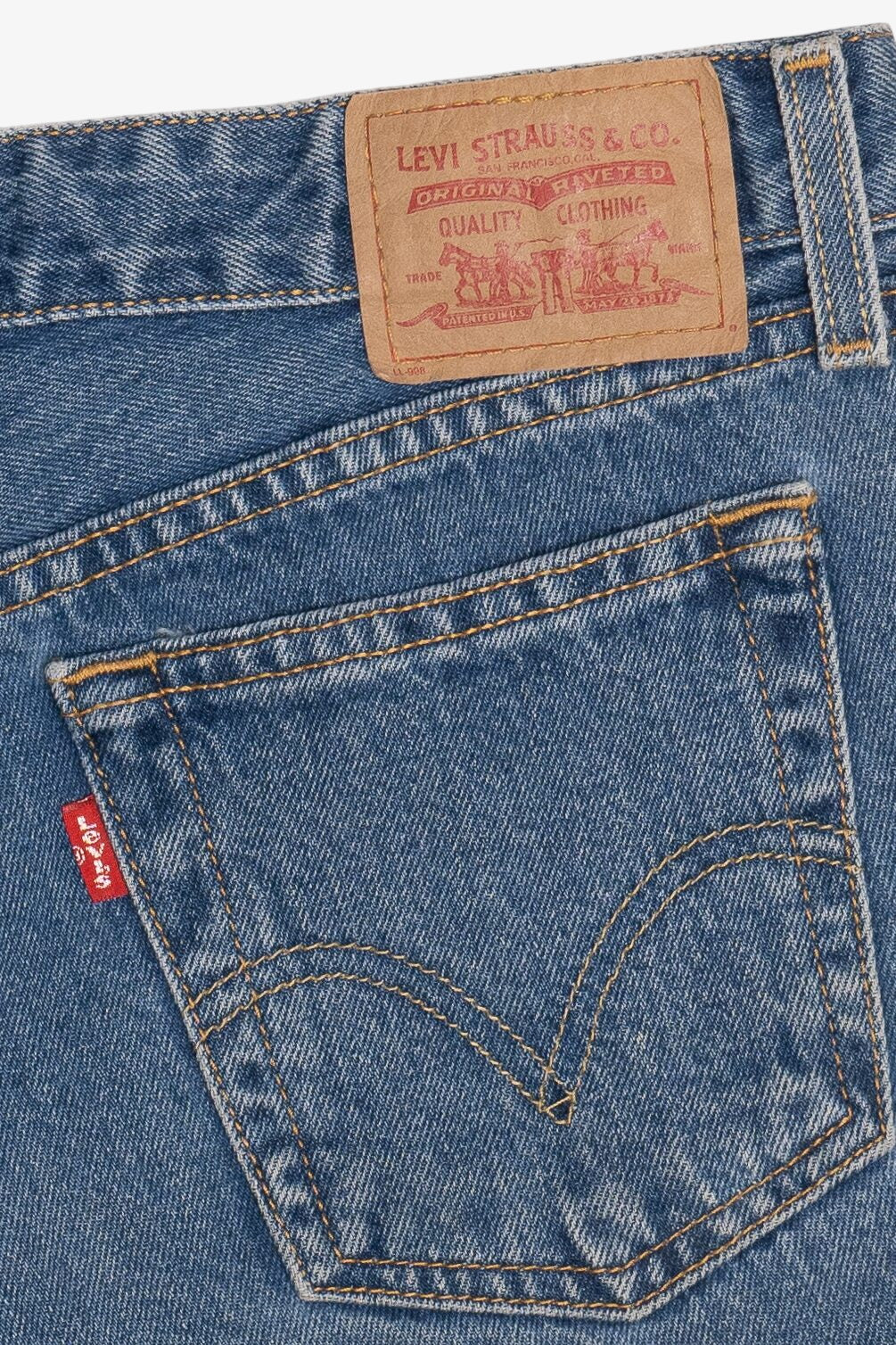 Vintage Levi's Mid-Rise Denim Shorts (1990s)
