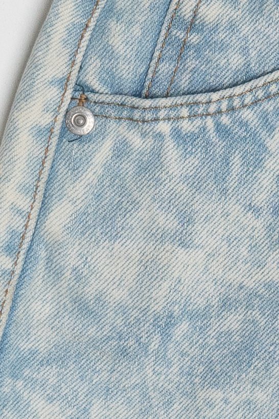 Vintage Jordache Acid Wash Embroidered Flair Denim Shorts (1990s)