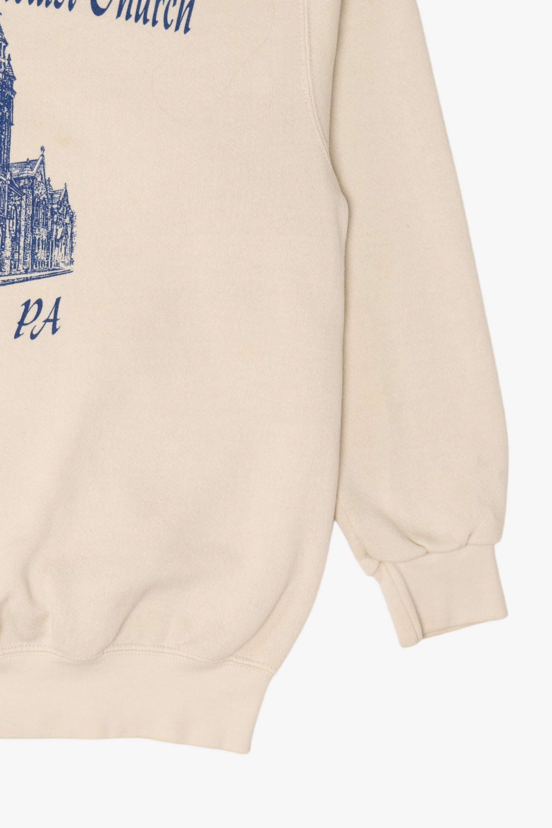 Vintage Ivory Wesley United Methodist Church Bloomsburg, PA Sweatshirt (1990s)