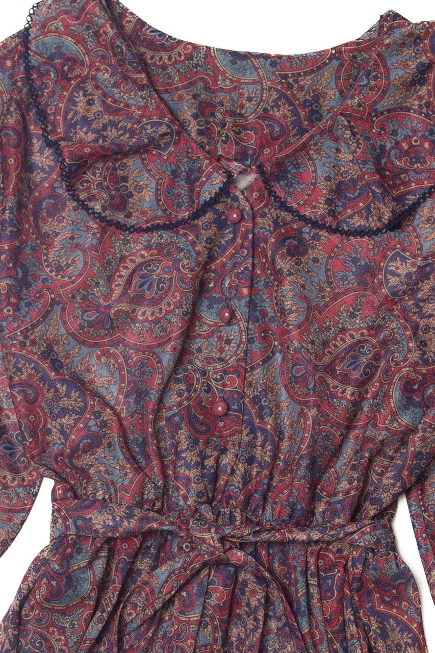 Vintage Patterned Dress With Matching Belt