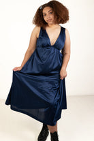 Vintage Vanity Fair Tie Waist Slip Dress (1990s)