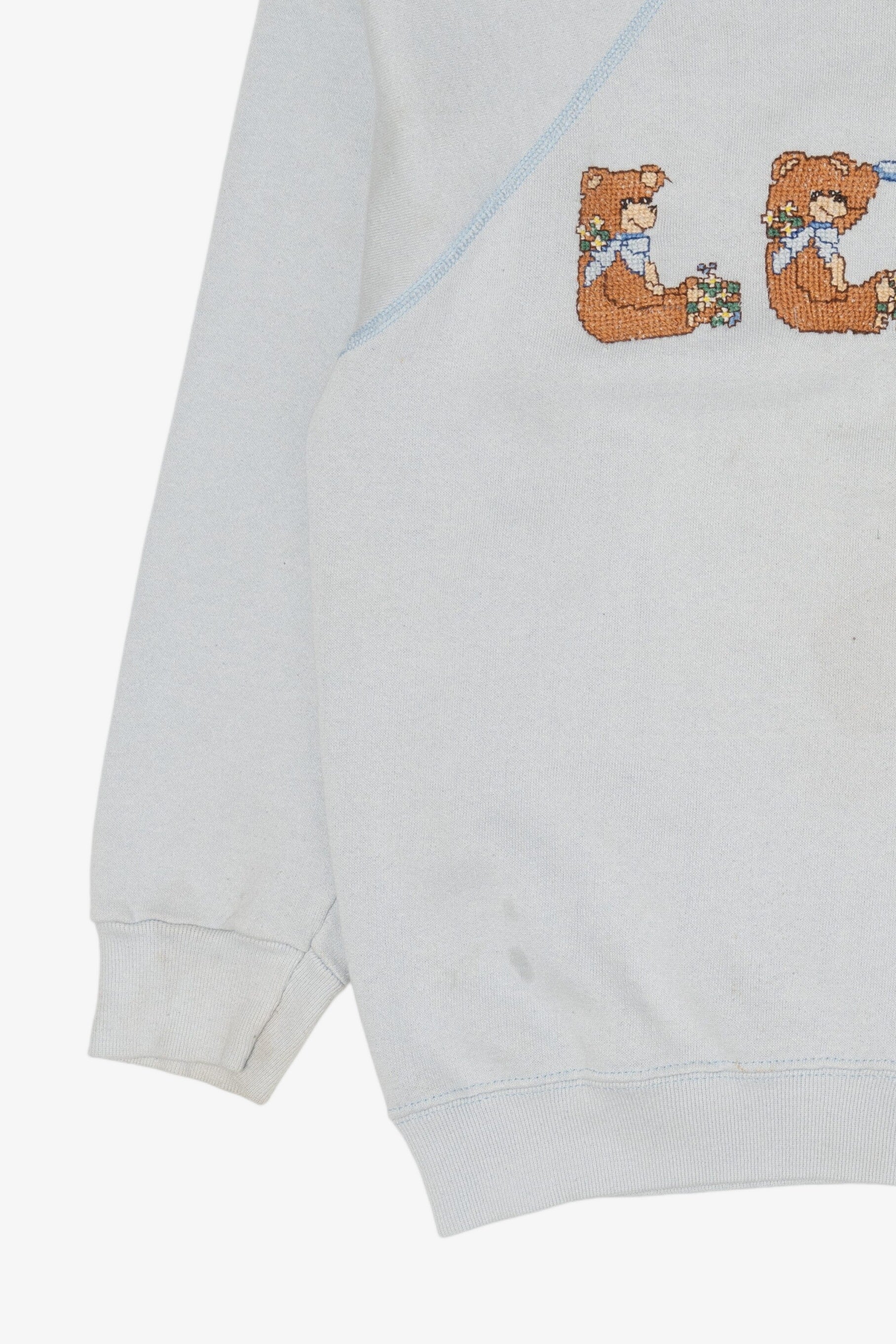 Vintage Embroidered "LOVE" Teddy bears Pixel Stitch Raglan Sweatshirt (1990s)