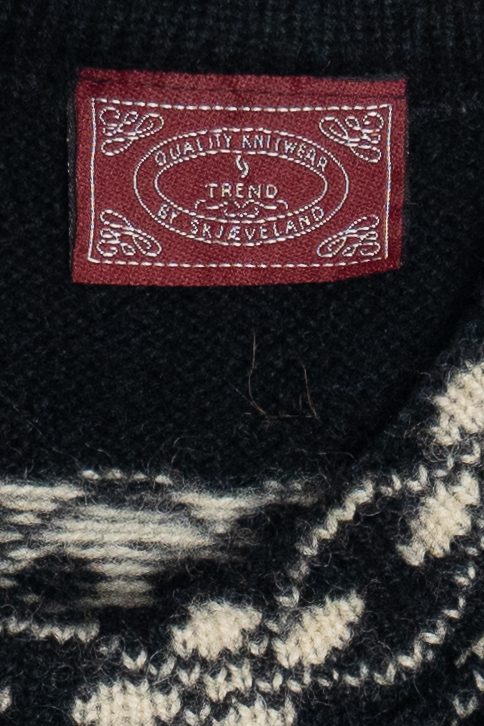 Vintage Skjaeveland Norway Ski Motif Wool Sweater (1980s)