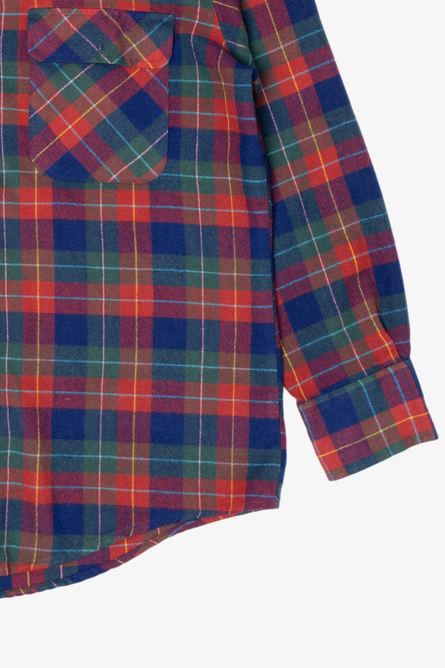 Vintage Red And Navy Blue St. John's Bay Flannel Button Up Shirt (1990s)