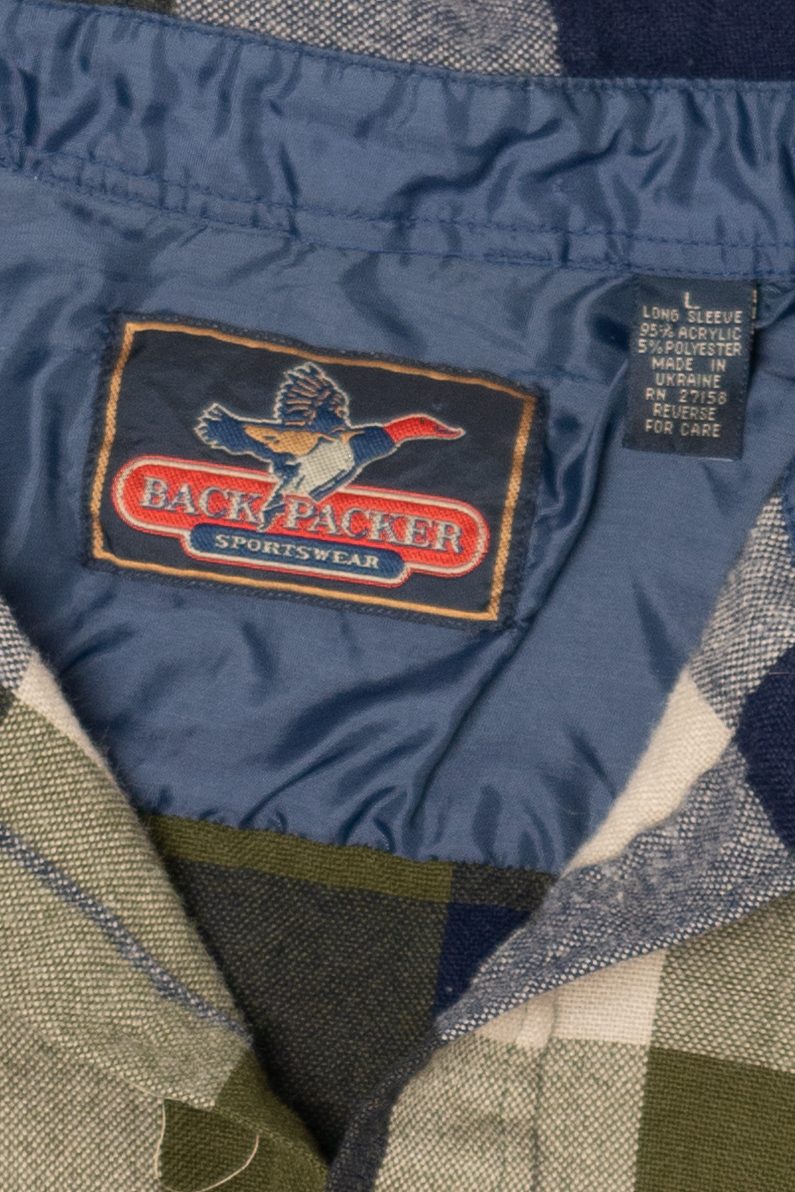 Vintage Navy Blue Back Packer Flannel Button Up Shirt (1990s)