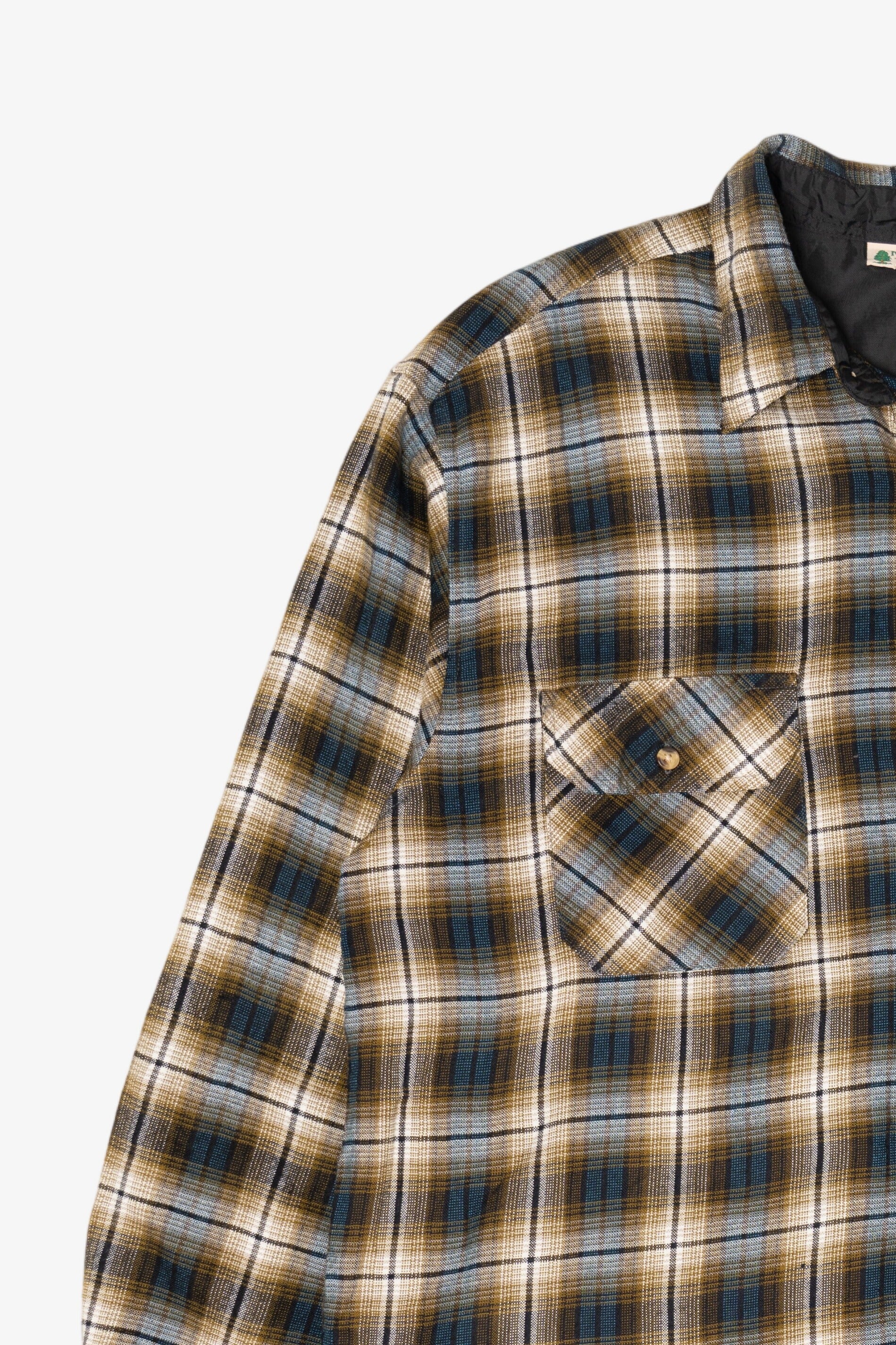 Vintage Plaid Northwest Territory Flannel Button Up Shirt (1990s)