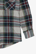 Vintage Gray Northwest Territory Button Up Flannel Shirt (1990s)