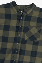 Magellan Outdoors Canyon Creek Buffalo Plaid Flannel Button Up (2010s)