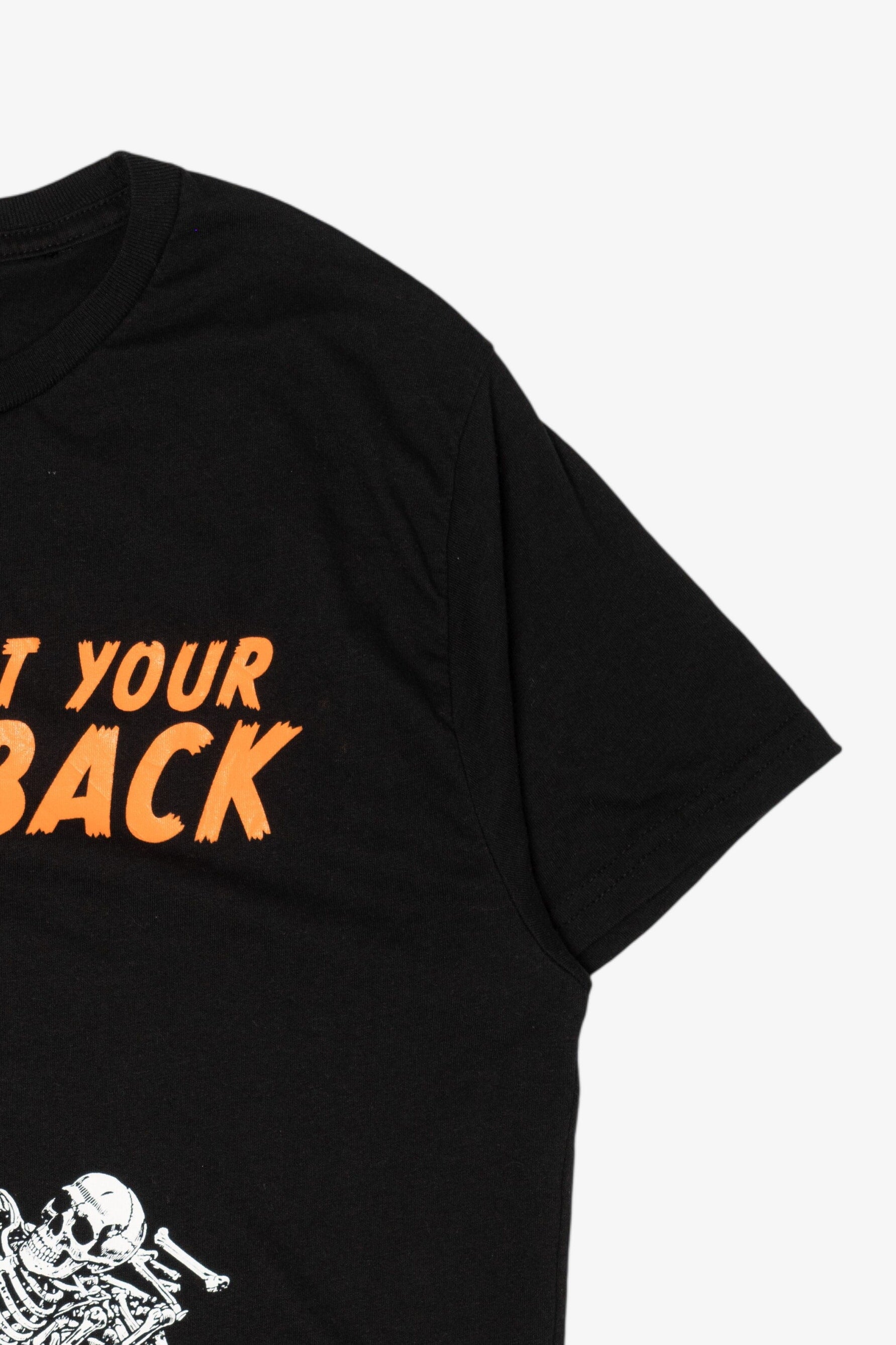 Skeletons "I Got Your Back" Funny Halloween T-Shirt