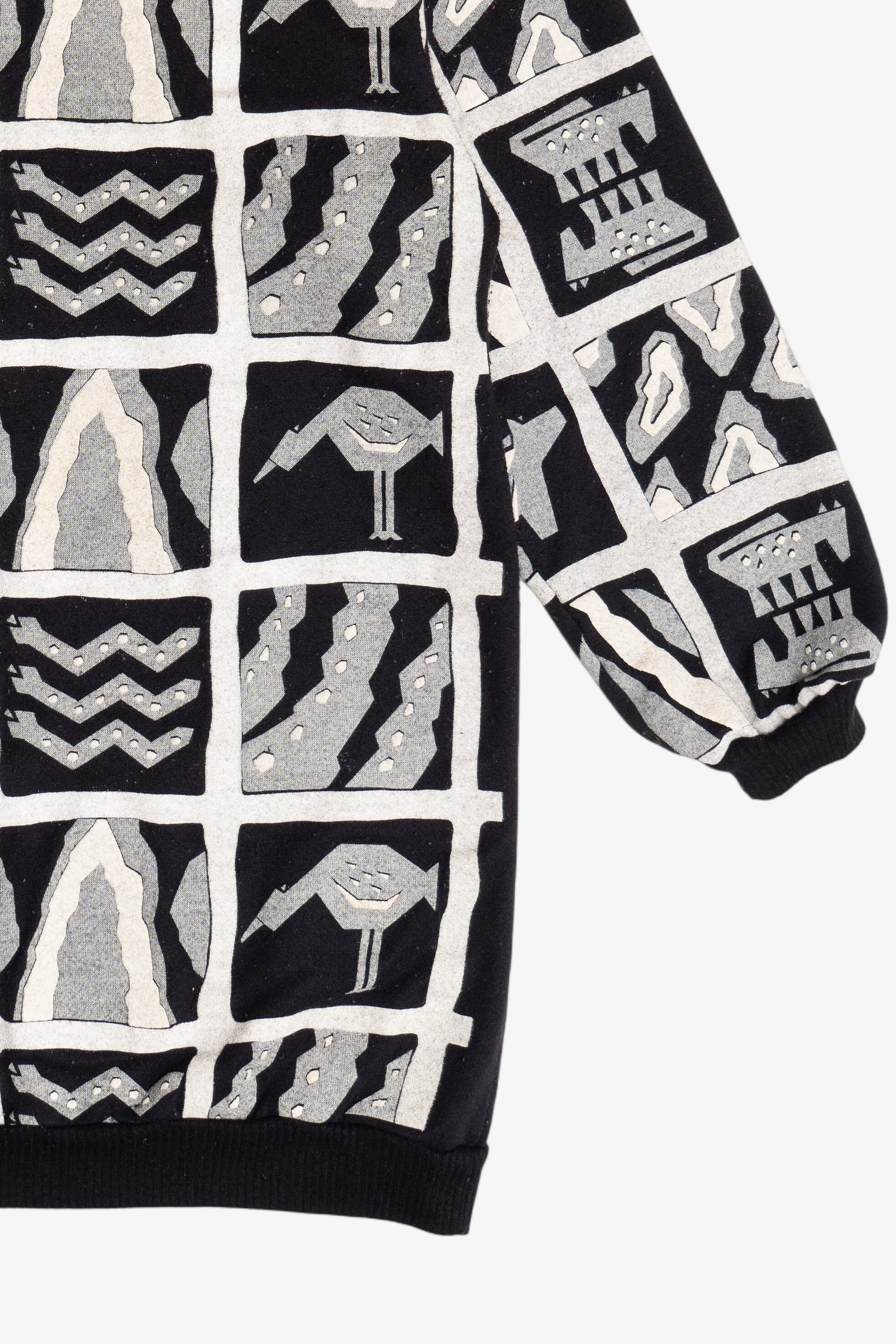 Vintage Scarab San Francisco Embossed Print Long Sweatshirt (1980s)