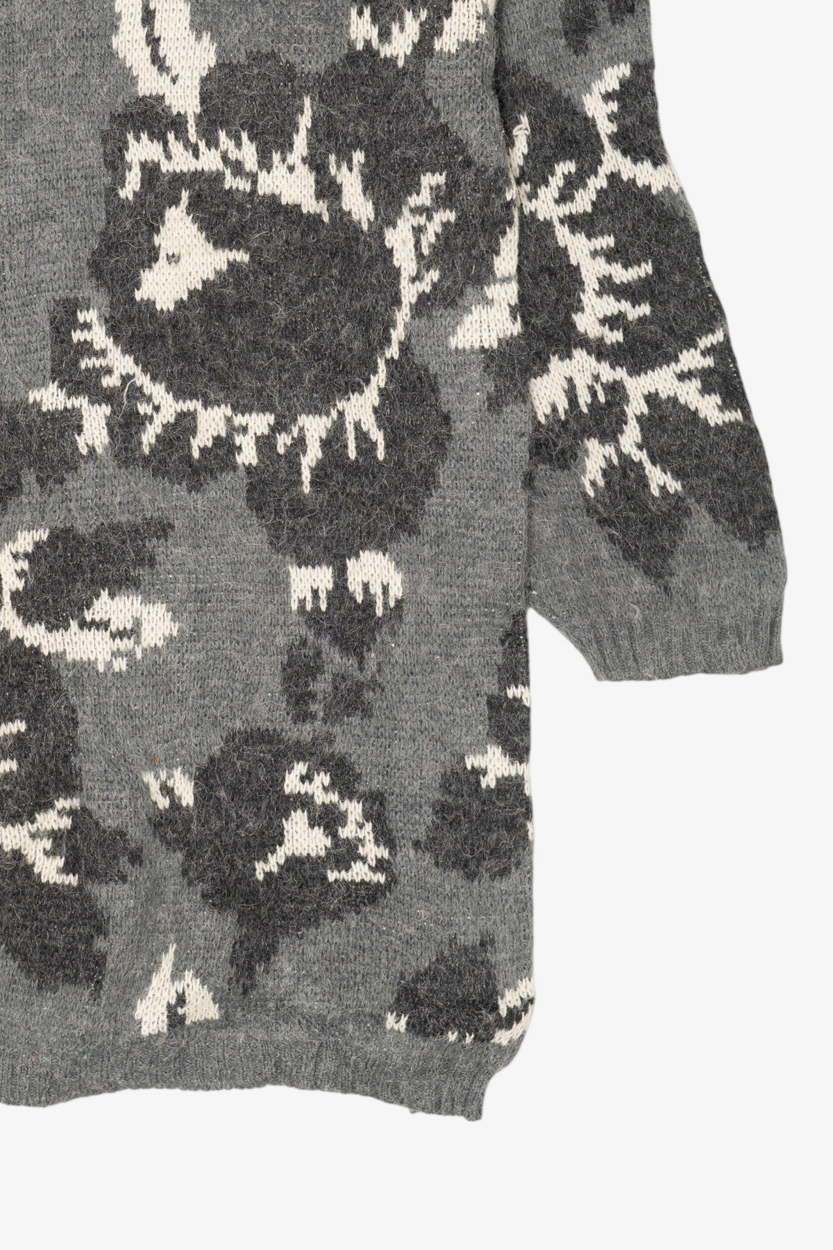 Vintage Gray Floral Protokol Sweater (1980s)