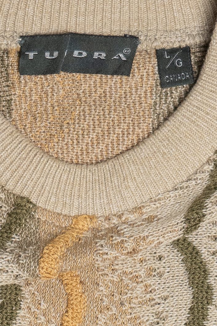 Vintage Tundra Wavy Coogi-Style 3D Knit Sweater (1980s)