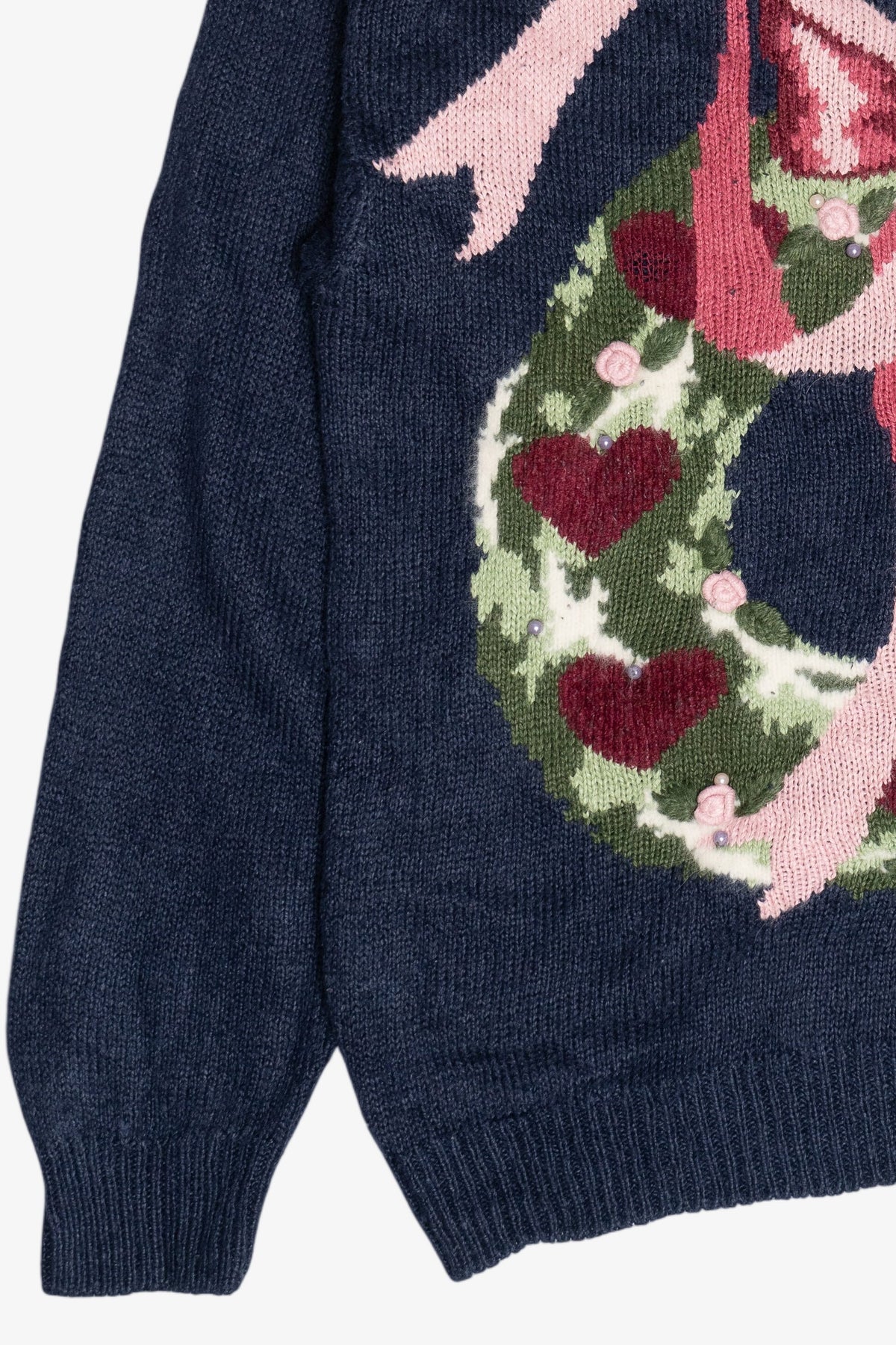 Vintage Hand Embroidered Heart Wreath Graphic Sweater (1990s)